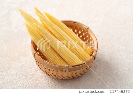 Corn tips, corn shoots, vegetables, baby corn husk 117446273