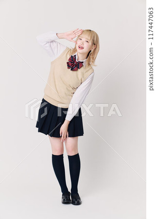 金髮女高中生 金髮女高中生 117447063