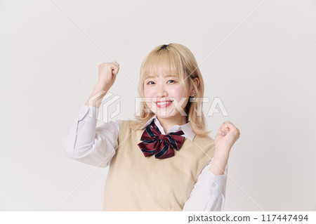 金髮女高中生 117447494