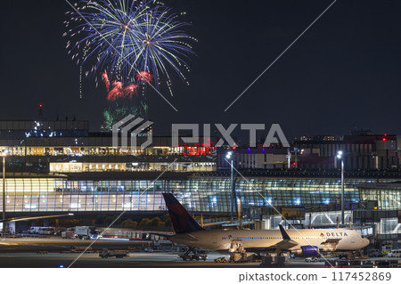從羽田機場看到的煙火表演 117452869