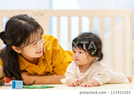 A baby's lifestyle 117453201