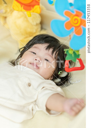 A baby's lifestyle 117453358