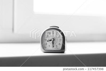 quartz alarm clock, bracket clock, high resolution and detail 117457398