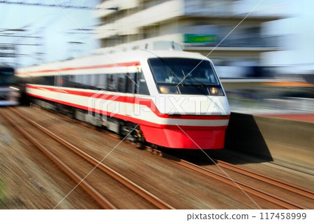 Ryomo Express 200 series train travelling along the quadruple track elevated section 117458999