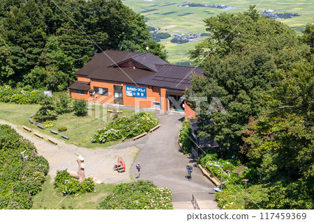 彌彥山索道山頂站 新潟縣 117459369