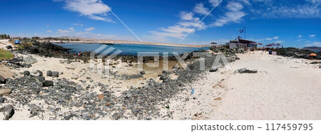Beaches and harbour near Bahia Inglesia, Caldera, Chile 117459795