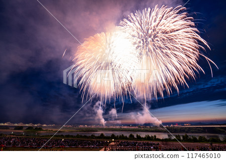 《Niigata Prefecture》Photographed at the Nagaoka Fireworks Festival venue 《Niigata Prefecture》Photographed at the Nagaoka Fireworks Festival venue 117465010