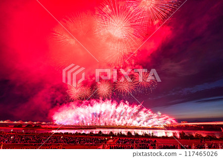 《Niigata Prefecture》Photographed at the Nagaoka Fireworks Festival venue 117465026