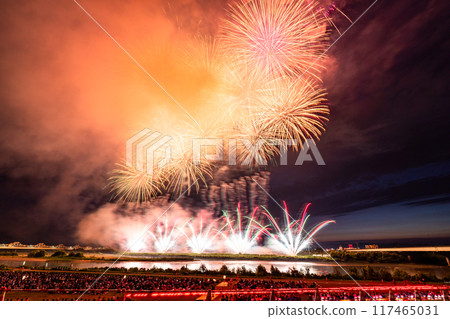 《Niigata Prefecture》Photographed at the Nagaoka Fireworks Festival venue 《Niigata Prefecture》Photographed at the Nagaoka Fireworks Festival venue 117465031