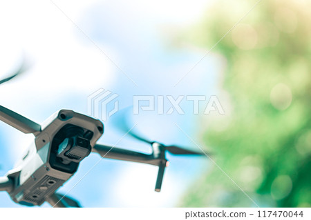 Drone piloting practice Drone piloting practice 117470044