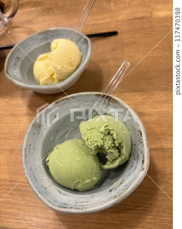 Ice cream 117470398