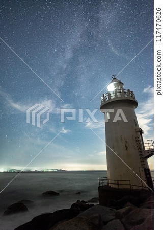 Lighthouse and Milky Way 117470626