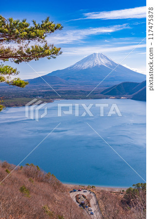 [山梨縣] 從本棲湖和中野山口看到的富士山 117475878