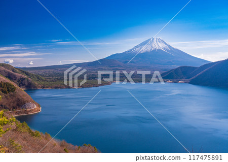 [山梨縣] 從本棲湖和中野山口看到的富士山 117475891