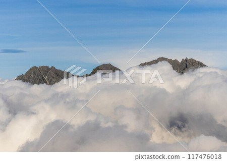 漂浮在雲海的南山 117476018