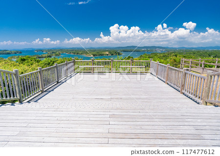 <Mie Prefecture> Summer coastline of Ago Bay, a ria coastline seen from Tomoyama Park <Mie Prefecture> Summer coastline of Ago Bay, a ria coastline seen from Tomoyama Park 117477612