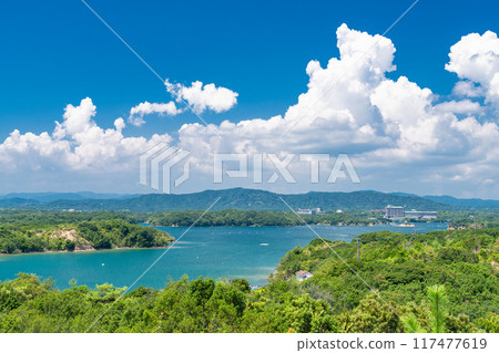<Mie Prefecture> Summer coastline of Ago Bay, a ria coastline seen from Tomoyama Park 117477619