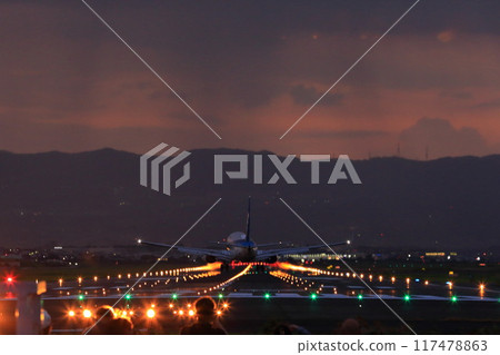 airplane  117478863