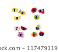 彩色卡紙插畫工藝：帶有數字的水果 117479119