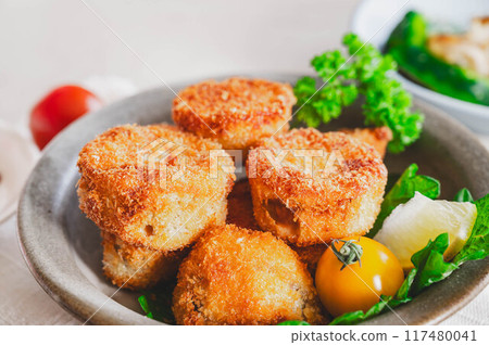 Fried fatty white eggplant Fried fatty white eggplant 117480041