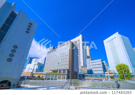 日本橫濱城市景觀的新景觀。櫻木町站、新南口（市政廳口）、橫濱市政府等景觀=2020年8月17日 117483265