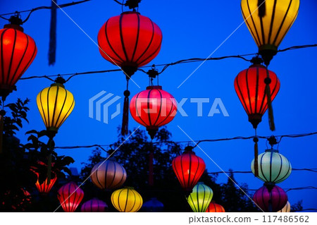 Asian lantern festival / festival at night Asian lantern festival / festival at night 117486562