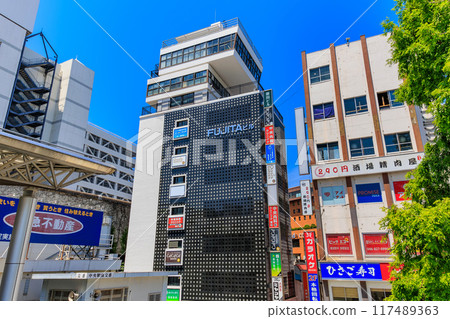 Cityscape in front of Yokosuka Chuo Station, Yokosuka City, Kanagawa Prefecture Cityscape in front of Yokosuka Chuo Station, Yokosuka City, Kanagawa Prefecture 117489363