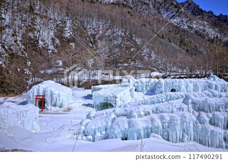 Sounkyo Onsen Ice Waterfall Festival Special Venue (Kamikawa Town, Hokkaido) Sounkyo Onsen Ice Waterfall Festival Special Venue (Kamikawa Town, Hokkaido) 117490291