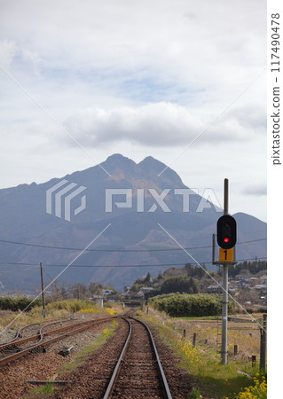 由布岳和當地線路/號誌和鐵路 117490478