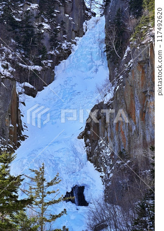 冬天結冰的銀河瀑布 冬天結冰的銀河瀑布 117492620