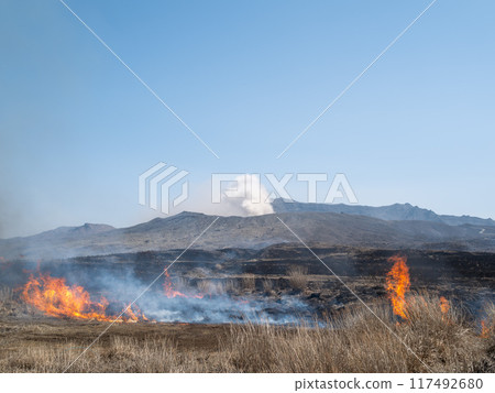 Burning of the erupting Mount Aso Burning of the erupting Mount Aso 117492680