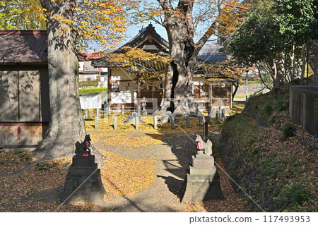 Honjo-shuku on the Nakasendo road: Shiroyama Inari Shrine, Honjo City Honjo-shuku on the Nakasendo road: Shiroyama Inari Shrine, Honjo City 117493953