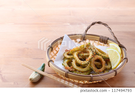 Recommended for summer when you don't have much of an appetite! Deep-fried bitter melon Recommended for summer when you don't have much of an appetite! Deep-fried bitter melon 117494793