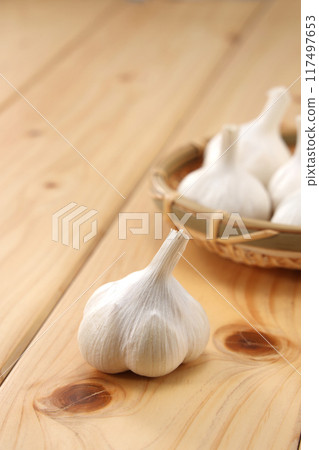 Fresh garlic 117497653