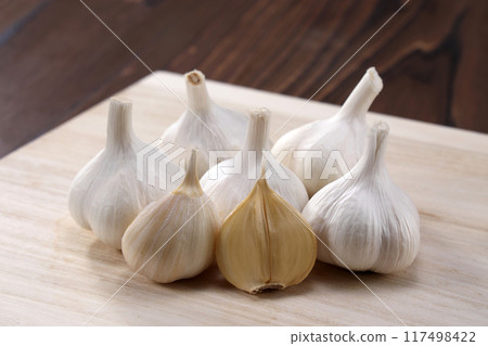 新鮮大蒜 117498422