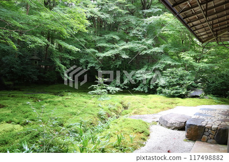 琉璃光院、睿山電鐵、京都市左京區、八瀨比叡山口站、僅限夏季、參拜者、遊客、秋葉、入境 117498882