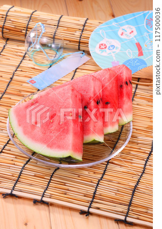 新鮮的西瓜 新鮮的西瓜 117500036