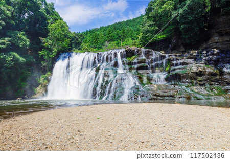 瀑佈景觀 栃木縣龍門瀑布全景 117502486