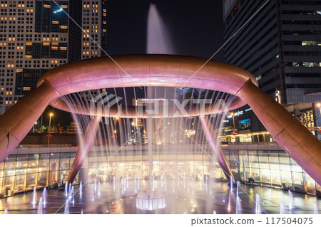 Motion fountain of Wealth with light up at Suntec city, Singapore 117504075