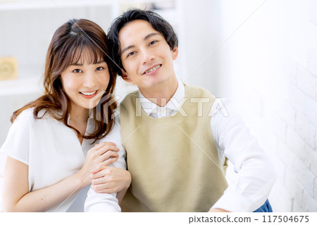 男性女性情侶情侶形象 117504675