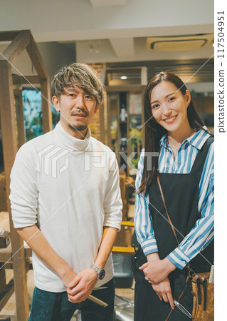 理髮師 美髮師 美女藝術家 117504951