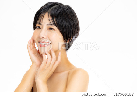 美麗的女人的美麗形象 117506198