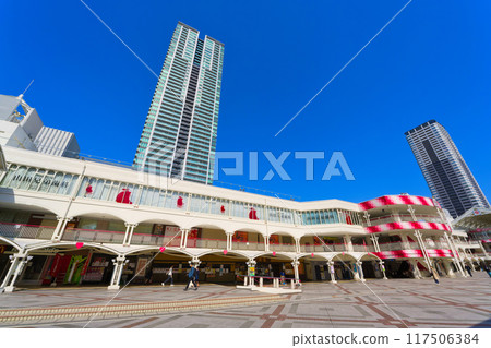 [Osaka Prefecture] May: Streets around Senri Chuo Station "Senchu Pal" 117506384