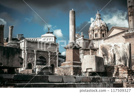 roman forum roman forum 117509327