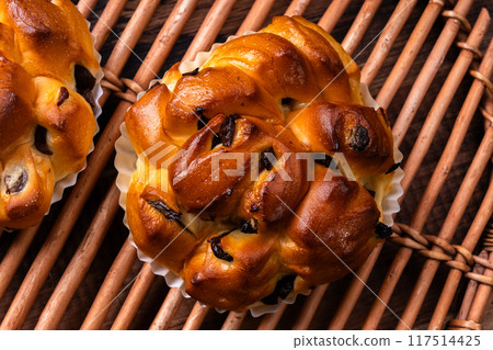 奶油葡萄乾麵包 奶油葡萄乾麵包 117514425