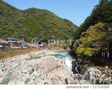 和歌山縣小澤川町的瀑布崇拜 117516169