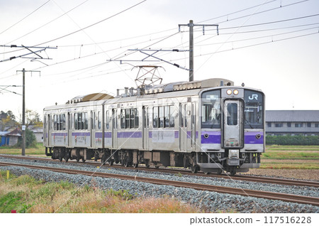 東北幹線水澤金崎 JR東日本701系1035編組（盛岡） 117516228
