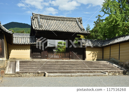 Zuishin-in Temple, Yakuimon Gate, Yamashina Ward, Kyoto City 117516268