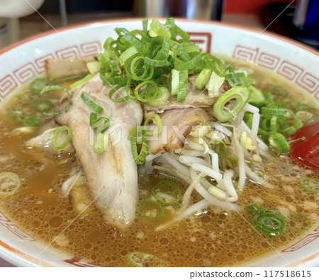 ramen ramen 117518615