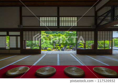 夏天的京都妙滿寺庭園“雪之庭園” 117520932